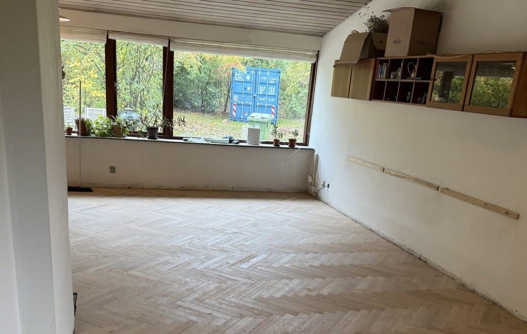 Færdiglagt paketgulv i stue